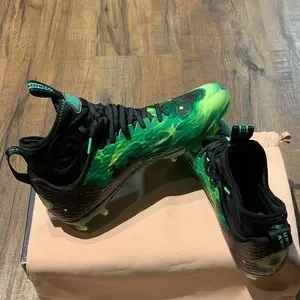 Under Armour | Shoes | Under Armour Spotlight Slime Vapor  display picture 2